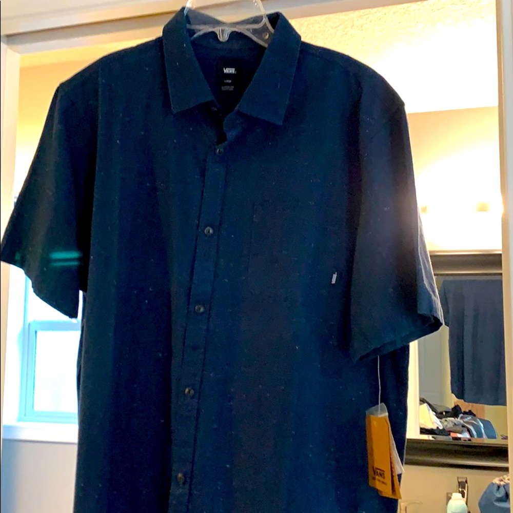 Men’s blue shirt